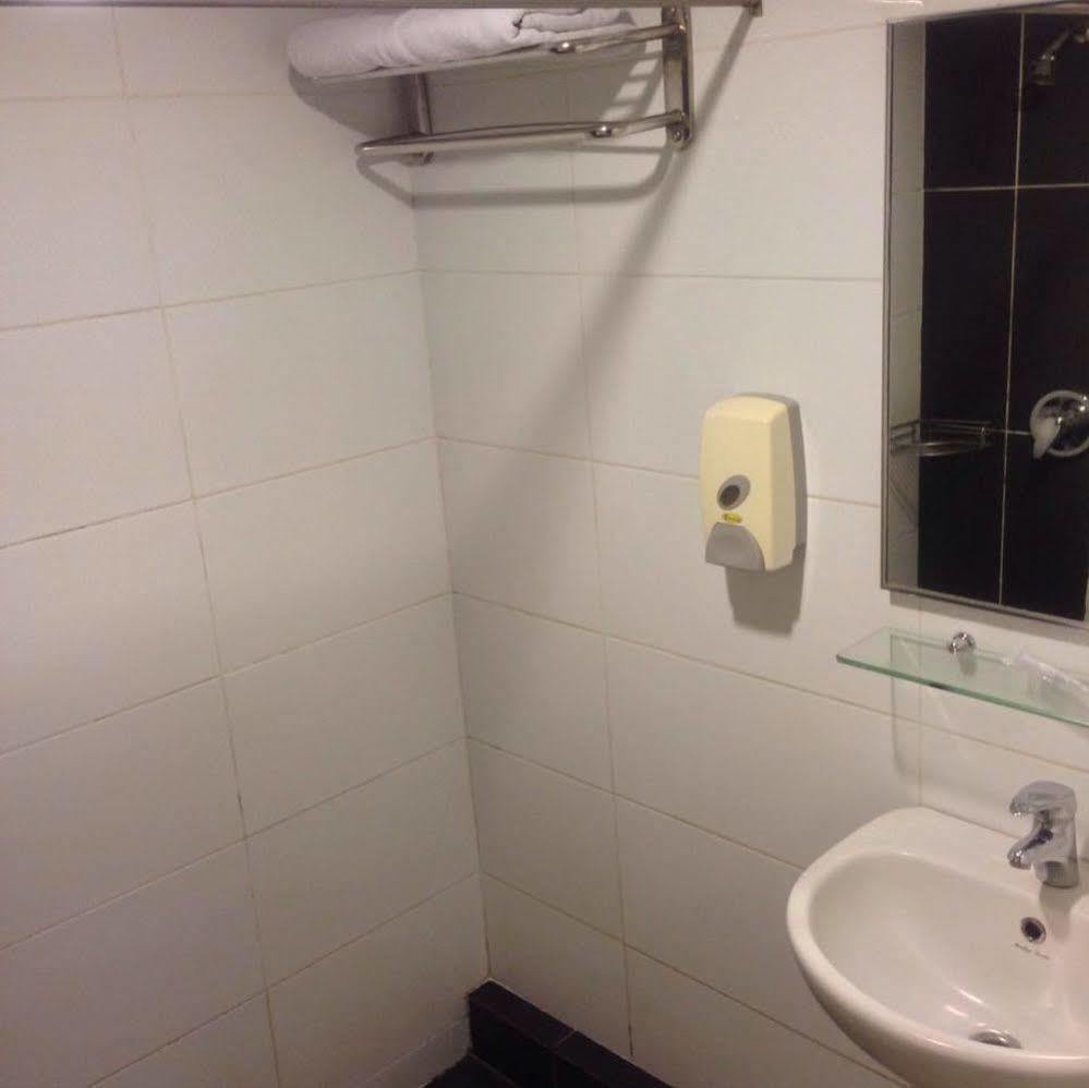 Hotel Caliber Kuala Lumpur Kültér fotó